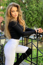 Dating a german woman alexa from nevada with Blonde hair 30 years old photo-55