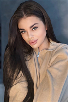 Pretty ukrainian girl polina from kiev with Dark Brown hair age 22 photo-4