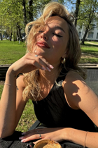 Mariée de oslo daniela avec Brunette cheveux, âge 22 photo-4