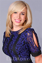 Ukrainian lady elena from london with Blonde hair age 45 photo-4