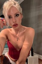 Beautiful Ukrainian girl iryna from kiev with Blonde hair age 28 photo-6