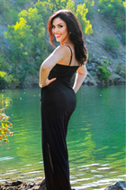 Esposa ucraniana yulia de krivoy rog con pelo Negro y edad 50 photo-15