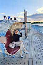 Perfect woman olga from marbella with Blonde hair age 40 photo-10