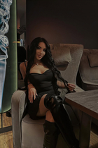 Slavic women vika from energodar with Black hair age 34 photo-1