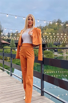 Bride from miami irina with Blonde hair age 39 photo-18