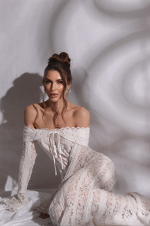 Beautiful women from ukraine mary from lviv with Light Brown hair age 36