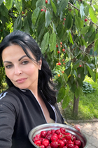 German bride svetlana from stuttgart with Black hair 49 years old photo-44