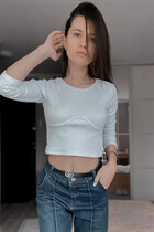 Ukrainian bride julia from kiev with Black hair age 26 photo-5