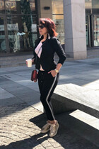 Ukrainian woman online larisa from dnepr with Dark Brown hair age 60 photo-13