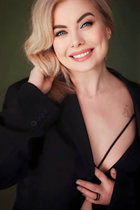 Beautiful Ukrainian woman natalia from chernigov with Blonde hair age 41 photo-1