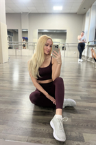 astana mariée larisa avec Blond cheveux, âge 33 photo-12