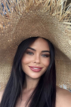 Dating a ukrainian girl marta from lviv with Light Brown hair age 30 photo-3