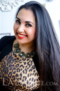 Bride Ukraine zhenya from kharkov with Black hair age 33