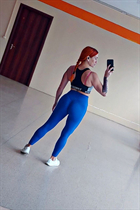 Hermosa mujer de Ucrania yana de kiev con pelo Rojo y edad 44 photo-4