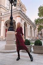 Dating a german woman anastasiya from frankfurt with Blonde hair 26 years old photo-9