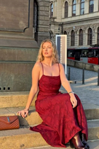 Czech bride olga from prague with Blonde hair 34 years old photo-16