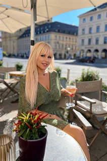 Single Ukrainian lady natalya from odessa with Blonde hair age 43