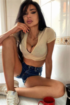 Novia de oviedo cristina con pelo Negro y edad 46 photo-11