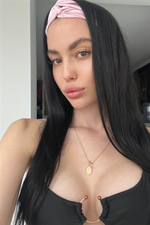 Amazing women from ukraine anna from kiev with Black hair age 23