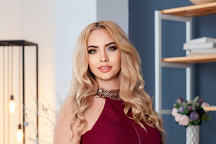 Sortir avec une fille allemande irina de hamburg avec Blond cheveux 37 ans photo-38