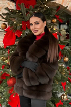 Bride from vienna elizabeth with Dark Brown hair age 45 photo-13