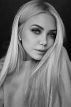 Novia de odessa yana con pelo Rubio y edad 31 photo-12