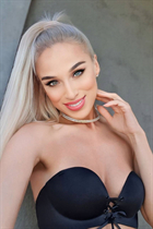 Modelo ucraniana yana de zaporozhye con pelo Rubio y edad 37 photo-2