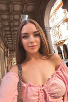 Belle femme ukrainienne maria de kiev avec Chatain clairs cheveux, âge 27 photo-5