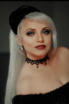 Beautiful women from ukraine olena from lutsk with Blonde hair age 46 photo-1