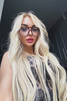 Ukrainian woman online krystyna from krivoy rog with Blonde hair age 29 photo-11