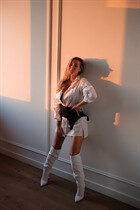 Date ukrainian iryna from odessa with Blonde hair age 39 photo-2