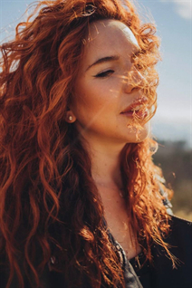 Beautiful ukrainian girl julia from sumy with Red hair age 33