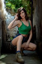 Wife from Ukraine maryna from kharkov with Blonde hair age 35 photo-2