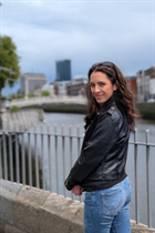 Fille de budapest inna aux cheveux Chatain clairs, age 45 photo-14