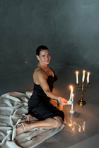 Femme parfaite nataliia de naples avec Noirs cheveux, âge 53 photo-10