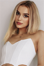 Girl from marseille katerina with Blonde hair age 22 photo-10