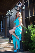 Dating a ukrainian woman inna from kharkov with Light Brown hair age 41 photo-1