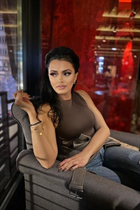 Jolie fille tatjana de belgrade avec Noirs cheveux, âge 35 photo-4